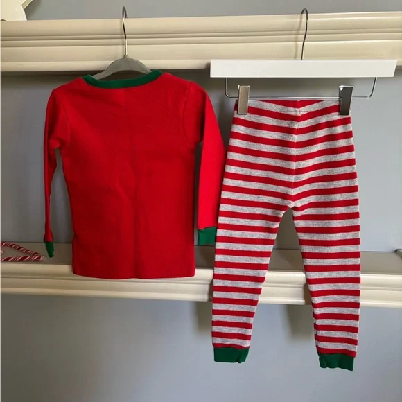 Carter's Festive Red and Gray Pajama Set - Picture 6 of 6
